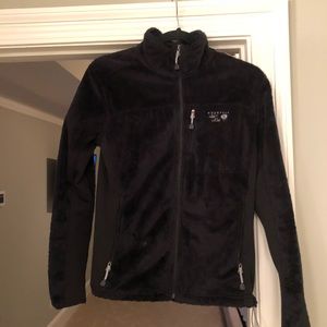 Mountain hard wear fleece